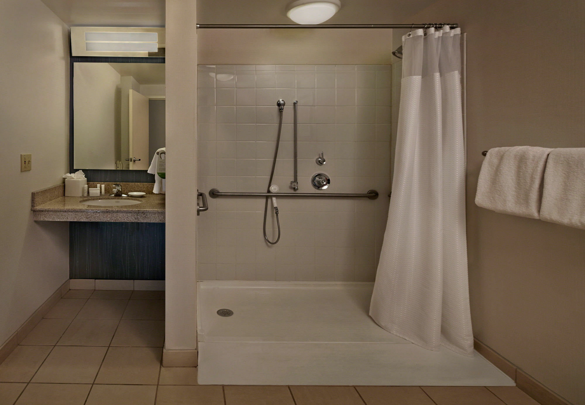 מלון Courtyard By Marriott Providence וורוויק מראה חיצוני תמונה